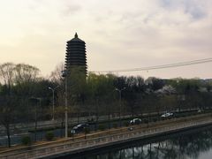 -玲珑塔公园