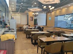 -陇兴楼(西安咸阳国际机场店)