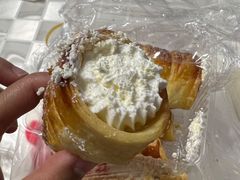 奶油牛角-爱德顺糕点食屋(利民道店)