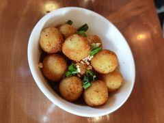 -炉小二铜锅牛蛙•川湘菜(三里屯店)