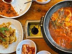 土豆排骨火锅-喇喇排骨火锅·传统韩式脊骨汤(望京西园总店)
