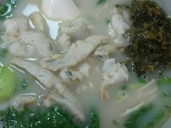 -明呈黄鱼面馆(斜土路店)