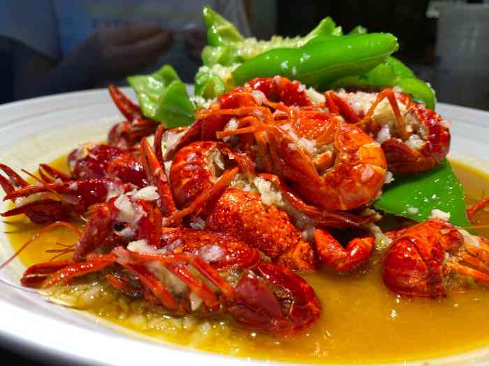 一佳靓虾(文一路店)-"来杭州的第一天,朋友带着来吃的,味道真的.