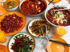 -龙门阵茶屋川菜馆(武康路店)