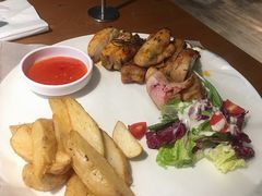-JINNS锦时 steak&pizza(浸信会礼拜堂旧址店)
