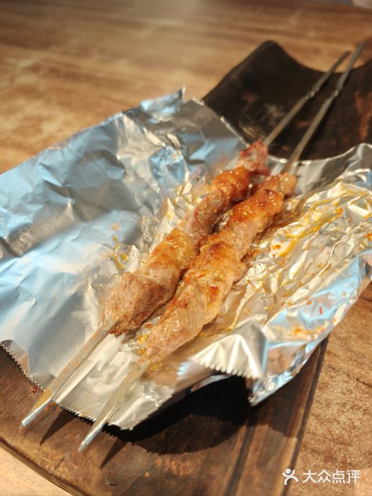 耶里夏丽·新疆菜(徐家汇臻选店)铁签羊肉串图片
