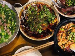 -杨三孃跷脚牛肉(玉双路店)