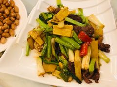 -围龙屋客家食府(福田店)