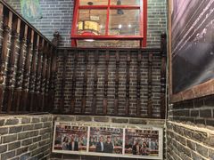 -东口码头·烧鸽子·鱼头泡饼·地方菜(金鹰悦城店)