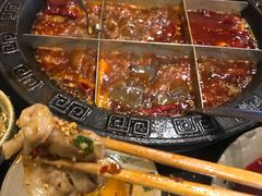 -疯狂的筷子老灶九宫格火锅