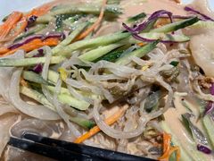 东北七彩大拉皮-关东小磨东北菜(上海长风大悦城店)