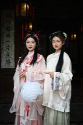 -洛水阁·汉服妆造体验馆(山塘街店)