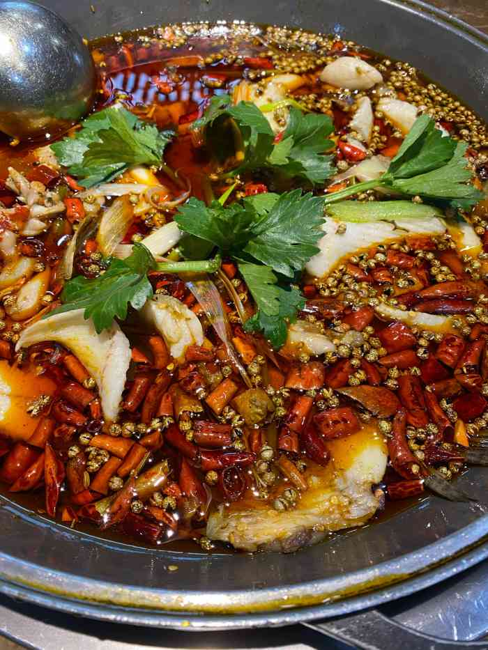 小门坎三合鱼(总店)-"相比昨天吃的那家,真的是一个天一个地,好.