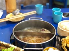马路边边串串-马路边边老成都串串香(星耀城店)
