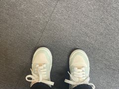 -吾净球鞋奢侈品洗护修复中心(汉街SKP店)