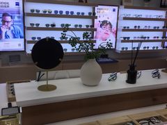 -无界眼镜MaxLess(南翔印象城店)