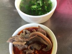 -阿婆东山羊肉店(鸿港海鲜批发市场店)