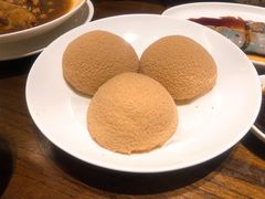 酥皮牛奶包-金玉满堂潮州酒楼(无限极荟购物广场店)