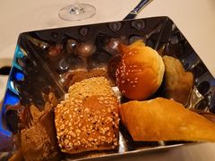 -龙虾酒吧扒房(宁波香格里拉店)