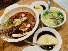 -嘉州叶婆婆钵钵鸡(建设路店)