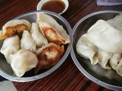 -黄阿姨锅贴大王(万航渡路店)