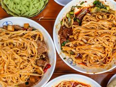 -李与白包子铺(桐梓林店)