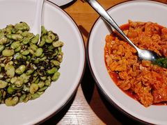 雪菜肉沫蚕豆煲-马仕玖煲·融合菜·酥不腻烤鸭(人大店)