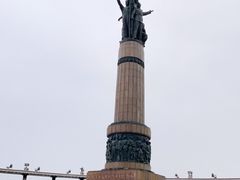 -人民防洪胜利纪念塔