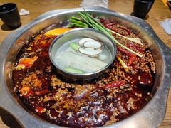 -周幺妹重庆老火锅(银泰城总店)