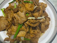 -呼斯梁农家宴(万正·园丁小区店)