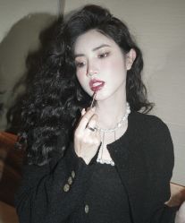 -+奈造型设计