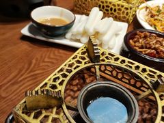 -老滇山寨•云南特色菜•地方菜•民族风情歌舞表演(金碧店)