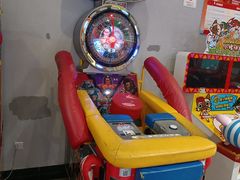 -反斗乐园π·电玩·高空拓展·蹦床(龙华天虹店)