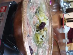 -依江春水烤鸭店