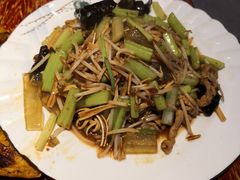 -满堂春特色餐馆