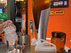 -威记烧嘢·南宁烧烤·超级生牛(绿地店)