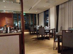 -静之湖湖畔餐厅