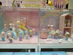 -泡泡玛特POPMART(上海环球港店)