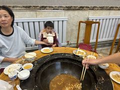 -山城家常菜铁锅炖鱼