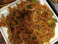-蚝美人·生蚝海鲜烧烤(茶花园店)