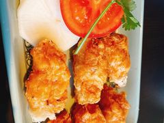 -大头虾越式风味餐厅(光明广场店)