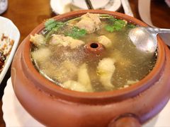 -小厨子私房菜·云南美食店