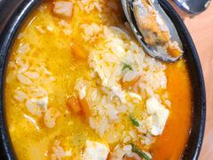 海鲜绢豆腐汤-土大力拌饭名家(丹尼斯百货店)