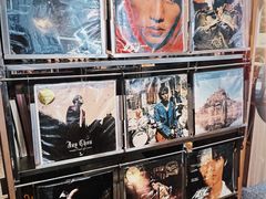 -黑胶星球(华发中城商都店)