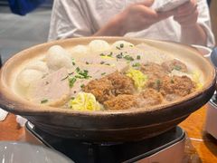 -黄泥岗·地道湖北菜(奥特莱斯店)