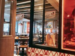 大堂-江边城外烤全鱼(方庄时代购物中心店)
