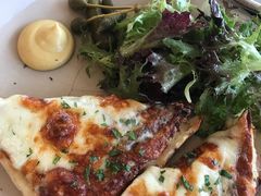 -ROAST coffee & eatery