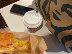 -星巴克(长沙桃子湖店)