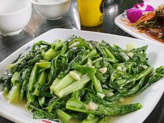 -荔枝园美食山庄(贞山风景区店)