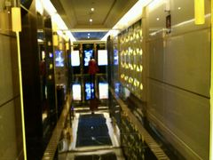 -温莎KTV(珠江路店)